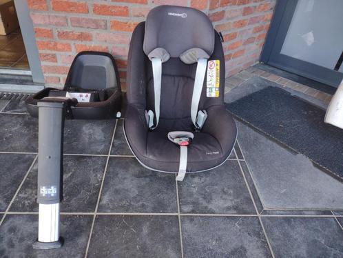 Maxi cosy Pearl + 2-way fix basis (familyfix), Kinderen en Baby's, Autostoeltjes, Gebruikt, Maxi-Cosi, 9 t/m 18 kg, Isofix, Slaapstand
