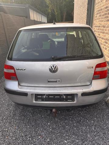 Volkswagen Golf 4 beschikbaar voor biedingen