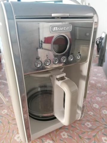 koffiemachine retro - merk VINTAGE - cremekleurig