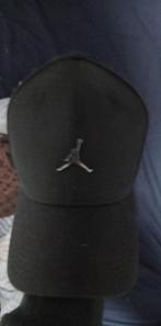 Zwarte jordan pet te koop, Vêtements | Hommes, Chapeaux & Casquettes, Enlèvement ou Envoi, Comme neuf, Casquette