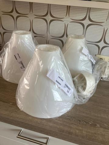 3 nieuwe hanglampen Melodi IKEA  beschikbaar voor biedingen
