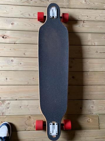 Longboard beschikbaar voor biedingen