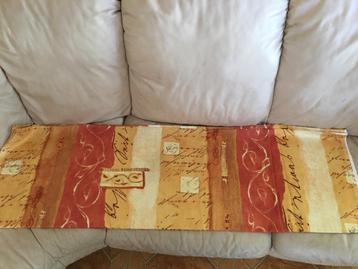 Warme decoratiestof voor gordijnen of creatieve ideeën beschikbaar voor biedingen