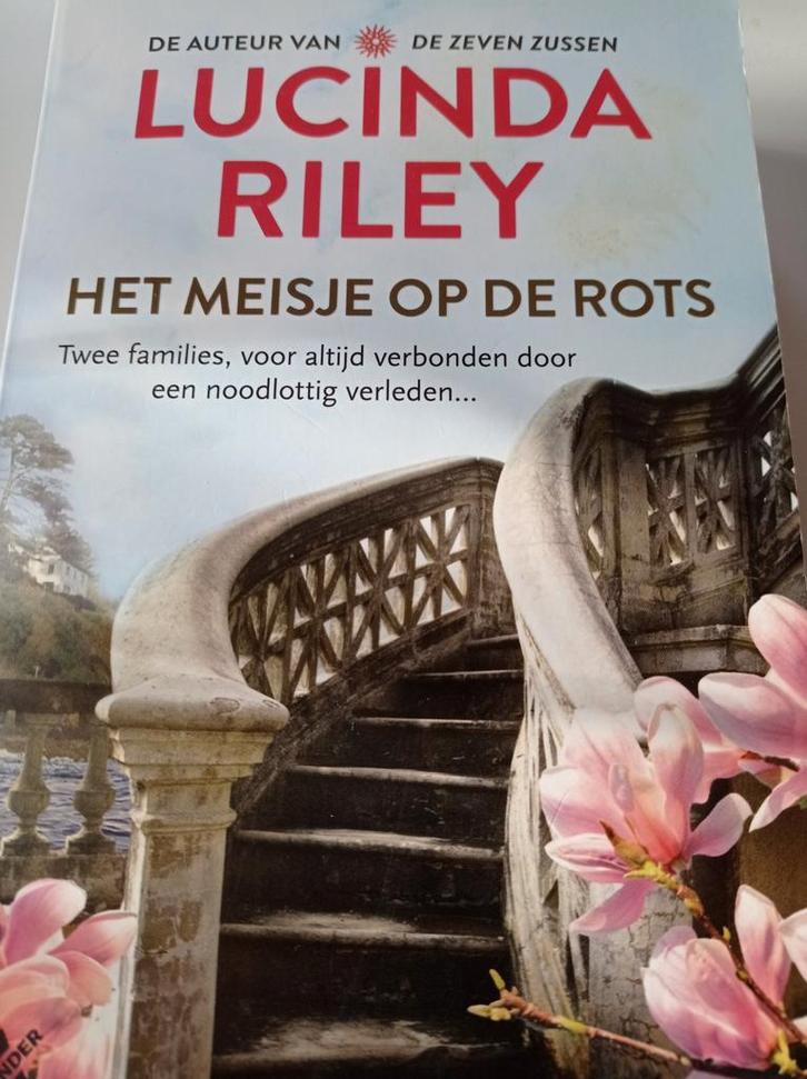 Lucinda Riley - Het meisje op de rots, Livres, Littérature, Comme neuf, Enlèvement ou Envoi