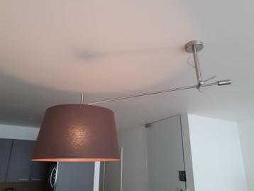 Moderne richtbare hanglamp met stoffen kap beschikbaar voor biedingen