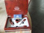 Exclusieve geschenkset wijnaccessoires "orient express", Ophalen of Verzenden, Nieuw