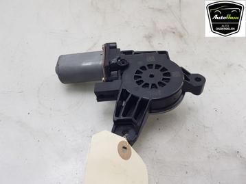 MOTEUR LEVE VITRE ELECTRIQUE GLB (247.6) (|A0009060808|), Utilisé, Mercedes-Benz