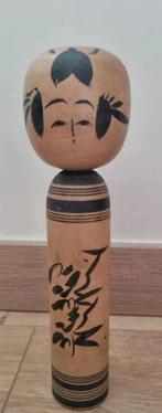 Mooie Sakunami Kokeshi door Hiraga, Teizo (Meester), Antiek en Kunst, Kunst | Beelden en Houtsnijwerken, Verzenden