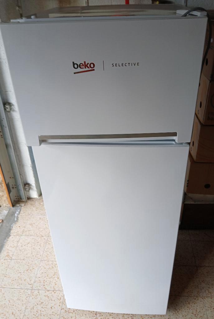 Combi Frigo Congélateur BEKO SELECTIVE, Electroménager, Réfrigérateurs & Frigos, Utilisé, Avec compartiment congélateur, 150 à 200 litres
