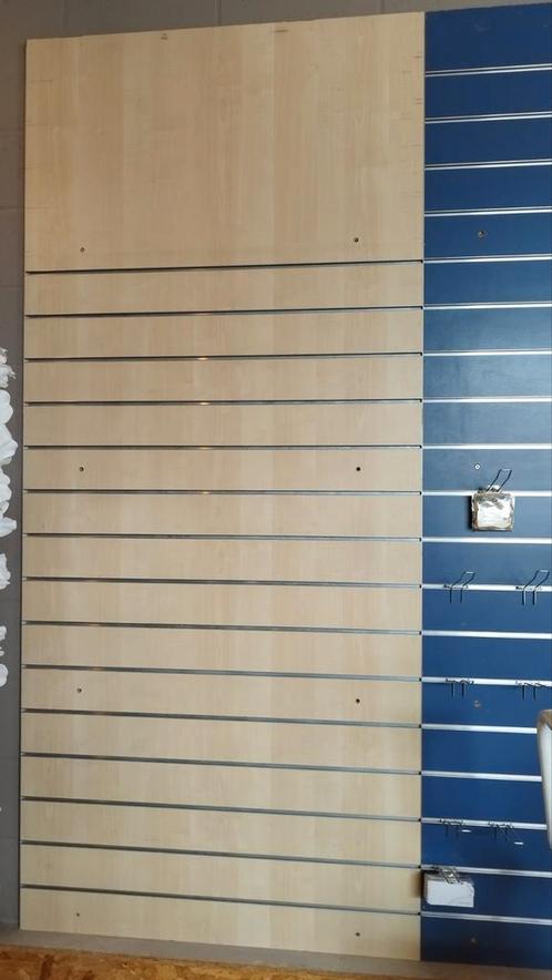 3 gegroefde panelen winkelindeling, Zakelijke goederen, Stock en Retail | Partijen goederen, Ophalen