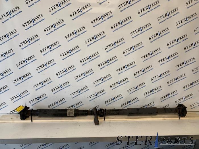 Tussenas van een Mercedes E-Klasse, Auto-onderdelen, Remmen en Aandrijving, Mercedes-Benz, Gebruikt, 3 maanden garantie, Ophalen of Verzenden