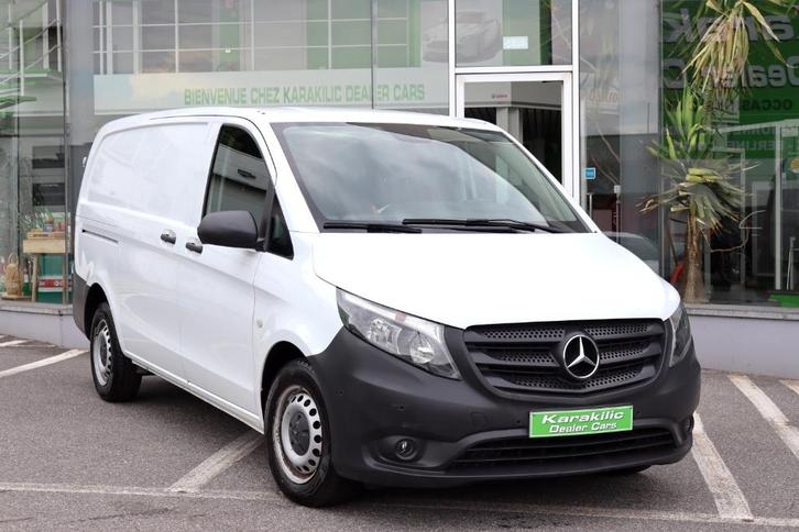 MERCEDES VITO 110CDi 102CV LONG 3 PLACES CLIM TVAC/BTW, Auto's, Mercedes-Benz, Bedrijf, Te koop, Vito, ABS, Adaptive Cruise Control