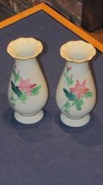 Porceleine chinese bloemenvaasjes, Ophalen of Verzenden