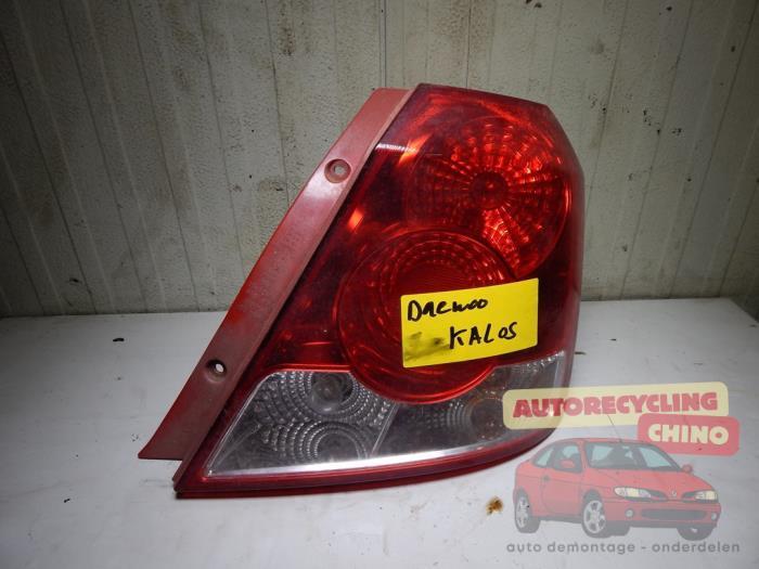 Achterlicht rechts van een Chevrolet Kalos, Auto-onderdelen, Verlichting, Chevrolet, Gebruikt, 3 maanden garantie, Ophalen of Verzenden