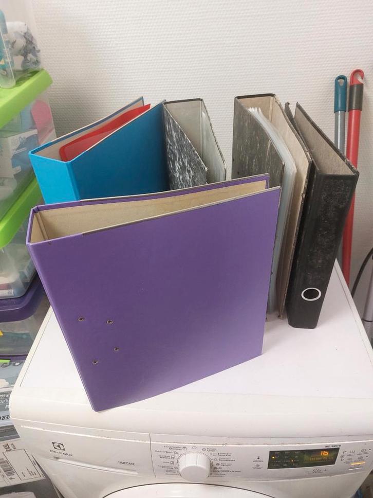 À DONNER 5 FARDES + QUELQUES POCHETTES TRANSPARENTES  .OCC, Divers, Fournitures scolaires, Enlèvement