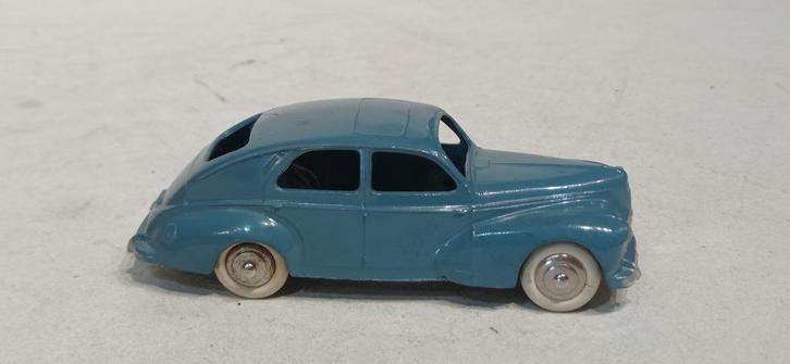 DINKY TOYS FRANKRIJK PEUGEOT 203 REF 24R, Hobby en Vrije tijd, Modelauto's | 1:43, Gebruikt, Auto, Dinky Toys, Ophalen of Verzenden
