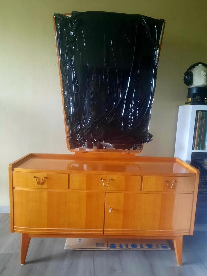 Kaptafel met grote spiegel, Huis en Inrichting, Kasten |Televisiemeubels, Gebruikt, Ophalen