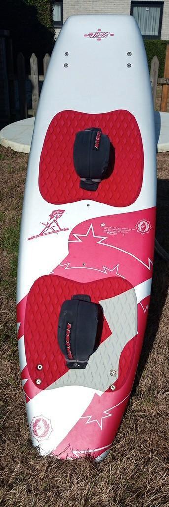Passionné de kitesurf, Enlèvement, Comme neuf