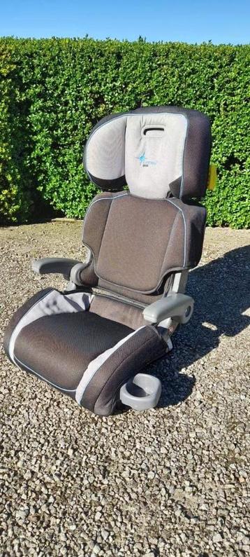 Autostoeltje beschikbaar voor biedingen