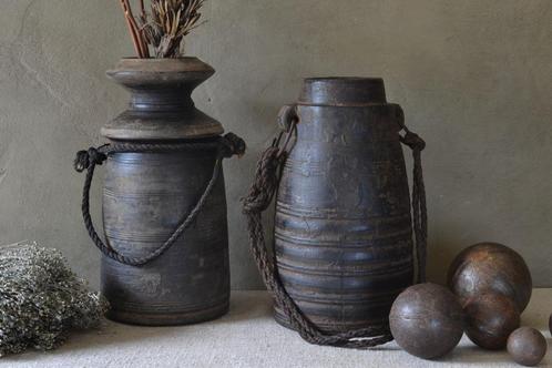 Oude houten Himachal pot / Nepalese kruik, Huis en Inrichting, Woonaccessoires | Vazen, Gebruikt, Overige kleuren, Minder dan 50 cm
