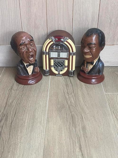 Jazz poppen jukebox radio set., Antiek en Kunst, Antiek | Religieuze voorwerpen, Ophalen
