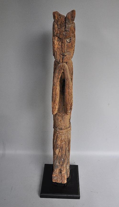 Authentiek Nepalees houten wachtersbeeld, ca 1950, Antiek en Kunst, Kunst | Niet-Westerse kunst, Ophalen of Verzenden