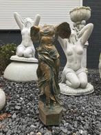 Prachtig beeld van Nikè, gemaakt van polystone, Tuin en Terras, Ophalen of Verzenden, Kunststof, Mensenbeeld