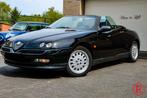 Alfa Romeo Spider 2.0 16V Twin Spark 150pk 1997 Windscherm, Auto's, Alfa Romeo, 4 cilinders, Cabriolet, Spider, Zwart