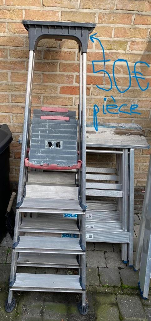 Lot escabeaux altrex double decker 4 marches/5 marches, Doe-het-zelf en Bouw, Ladders en Trappen, Gebruikt, Ladder, 2 tot 4 meter