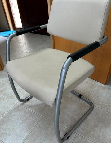 bureaustoel vandermeeren beschikbaar voor biedingen