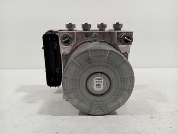 ABS POMP Ford Puma (01-2019/-) (M1BC2B373GC) beschikbaar voor biedingen