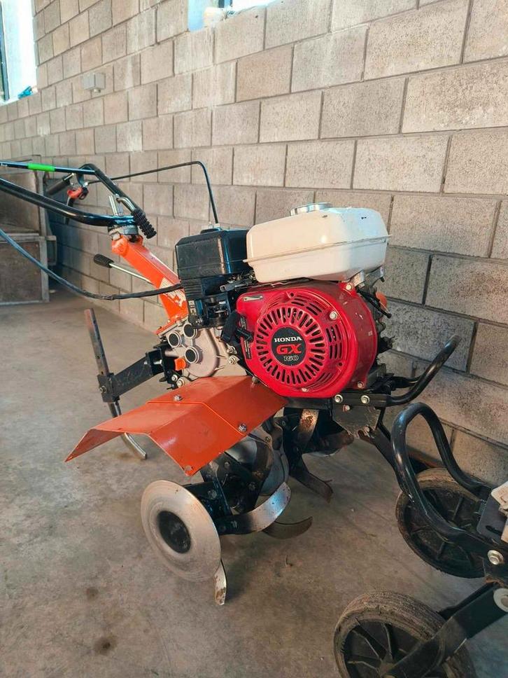 Tuinfrees / grondfrees te huur, Bricolage & Construction, Outillage | Fraiseuses, Utilisé, Essence, Coupeur de jardin, Enlèvement