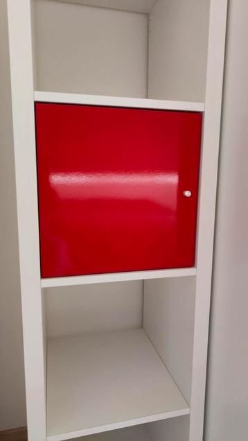 Kallax Ikea DEUR met inzet. Rood glanslak perfecte staat!, Enlèvement ou Envoi, Comme neuf, Moins de 50 cm, Moins de 100 cm