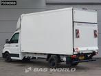 MAN TGE 3.140 Laadklep Automaat Bakwagen Airco Cruise Camera, Auto's, Automaat, Stof, Gebruikt, Euro 6