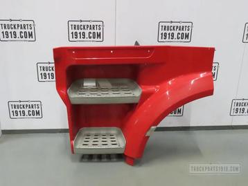 DAF Body & Chassis Parts Instapbak Li DAF XF 106 beschikbaar voor biedingen