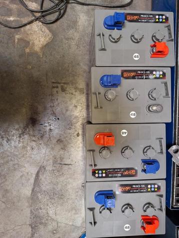 Tractie  batterijen 6 v nieuw 2 stuks beschikbaar voor biedingen