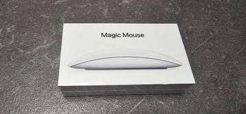 Magic Mouse gloednieuw beschikbaar voor biedingen