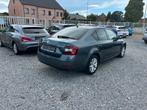 Skoda Octavia benzine weinig km!, Auto's, Voorwielaandrijving, Stof, Blauw, Bedrijf