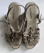 Hush Puppies: sandalen maat 37, Beige, Zo goed als nieuw, Hush Puppies, Sandalen of Muiltjes