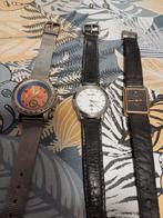 2 uurwerken de pontiac  is verkocht, Handtassen en Accessoires, Horloges | Dames, Ophalen of Verzenden, Zo goed als nieuw