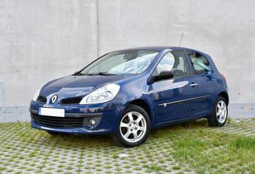 *Renault Clio 3 1.2i/ Airco / Superbe état *, Autos, Carnet d'entretien, Boîte manuelle, Noir, 5 places
