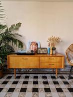 Vintage sixties dressoir | platenspeler meubel | kast retro, Huis en Inrichting, Ophalen, 100 tot 150 cm, Vintage, Zo goed als nieuw