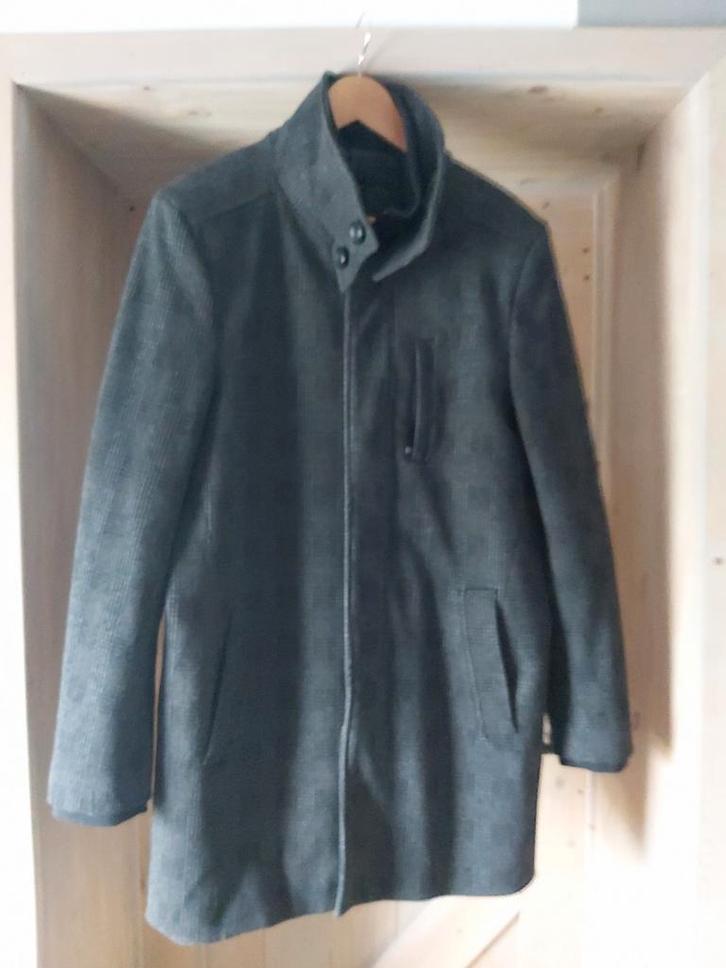 Warme herenmantel Merk WE Maat M In heel mooie staat, Kleding | Heren, Jassen | Winter, Zo goed als nieuw, Maat 48/50 (M), Ophalen