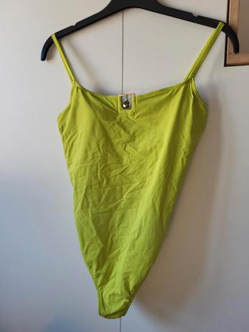 Badpak Andres Sarda maat 38/40 beschikbaar voor biedingen