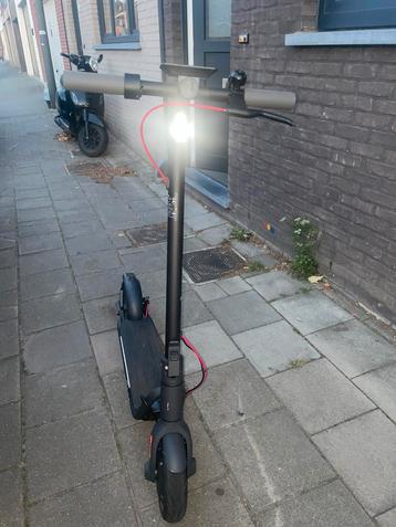 E step Naveé V40 Pro beschikbaar voor biedingen