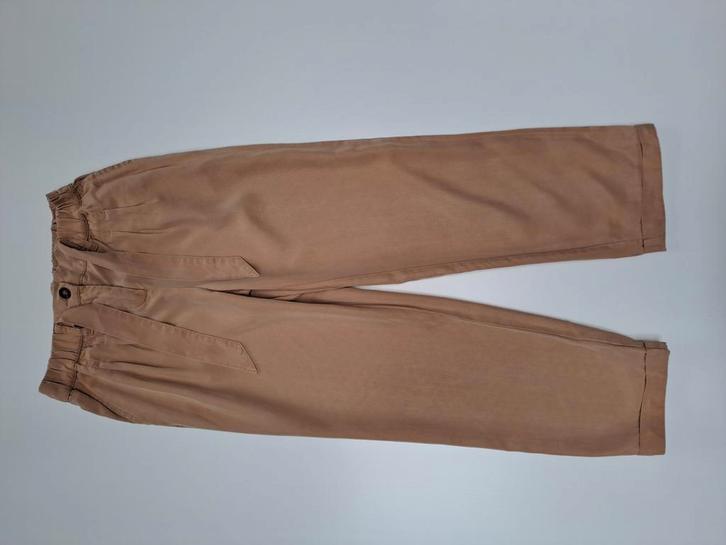 Mt 146 Dunne lichtbruine broek, Kinderen en Baby's, Kinderkleding | Maat 146, Zo goed als nieuw, Meisje, Broek, Ophalen of Verzenden