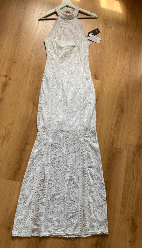Guess jurk S/38, Kleding | Dames, Jurken, Gedragen, Maat 38/40 (M), Wit, Onder de knie, Ophalen of Verzenden