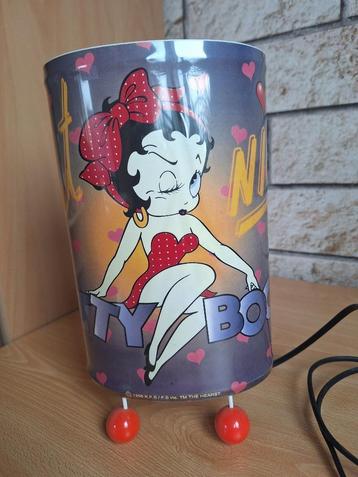  Betty Boop gesigneerde lamp beschikbaar voor biedingen