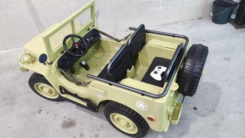 Elektrische Jeep kinderwagen, Kinderen en Baby's, Speelgoed | Buiten | Accuvoertuigen, Zo goed als nieuw, Ophalen