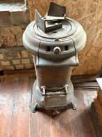 Oude houtstoof (werkend) met wafelijzer, Huis en Inrichting, Ophalen, Gebruikt, Houtkachel, Vrijstaand